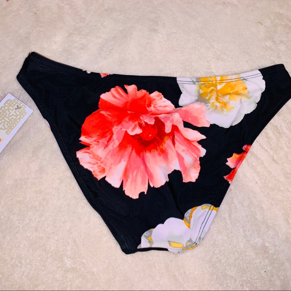 NEW! Gianni Bini M Hipster Bikini Bottom - Picture 3 of 6